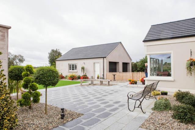 Bed and Breakfast Arvalee Retreat With Outdoor Hottub Omagh Esterno foto