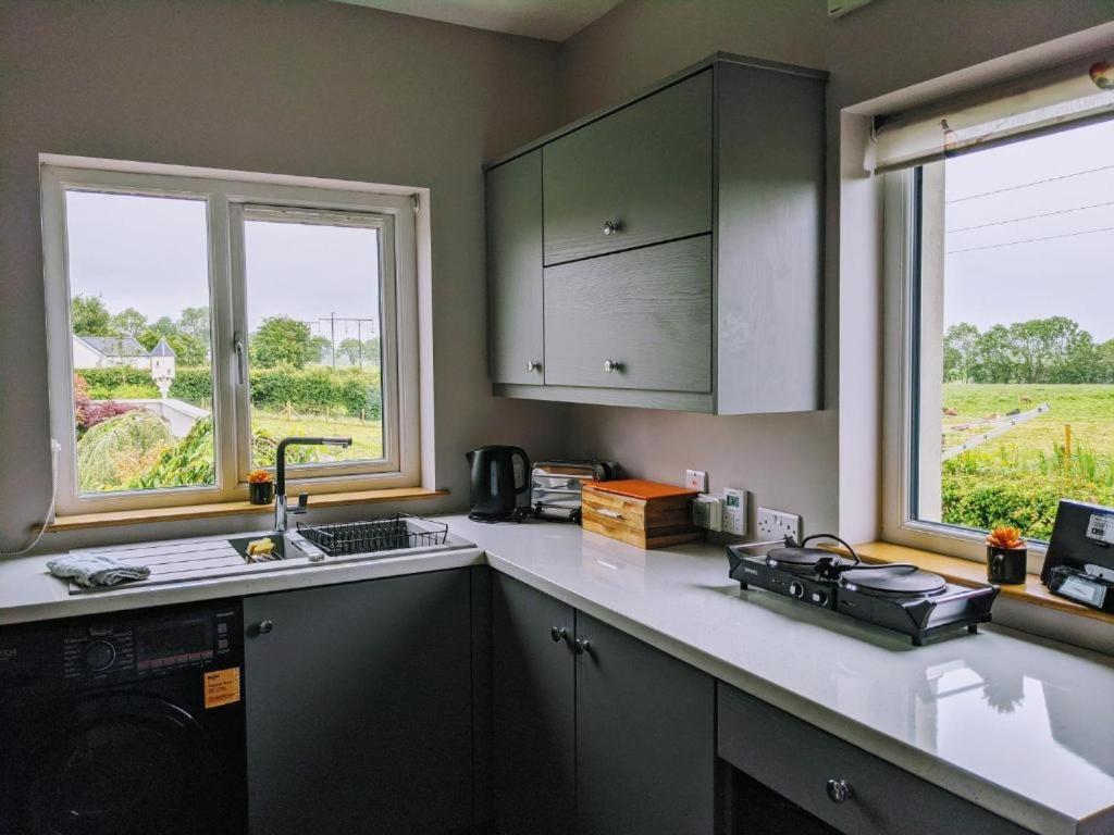 Bed and Breakfast Arvalee Retreat With Outdoor Hottub Omagh Esterno foto
