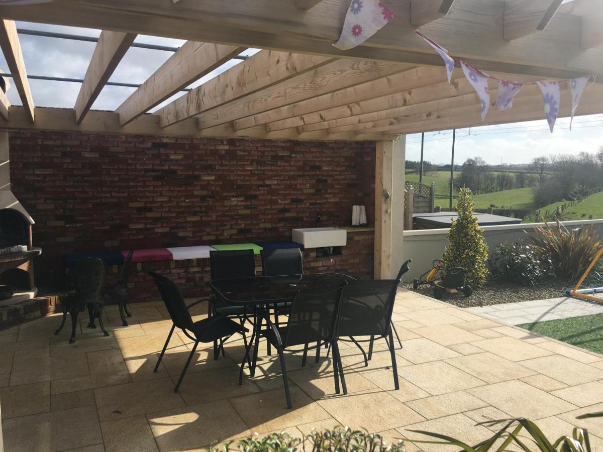 Bed and Breakfast Arvalee Retreat With Outdoor Hottub Omagh Esterno foto